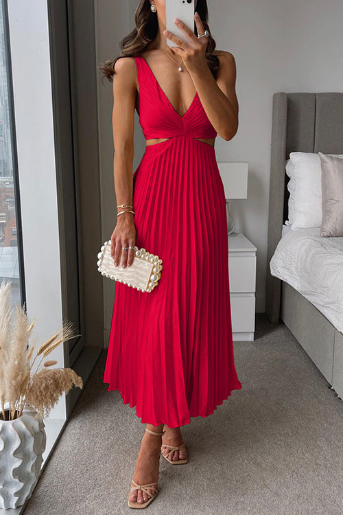 Cassandra - Attractive Sleeveless Dress