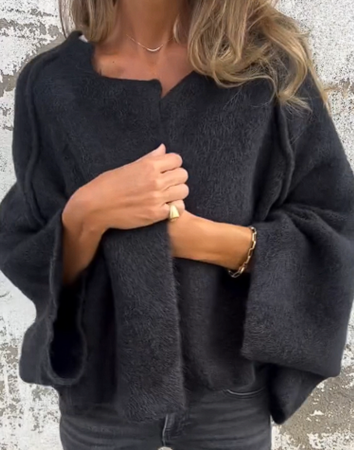 Hazel – Cozy Luxe Knit Wrap