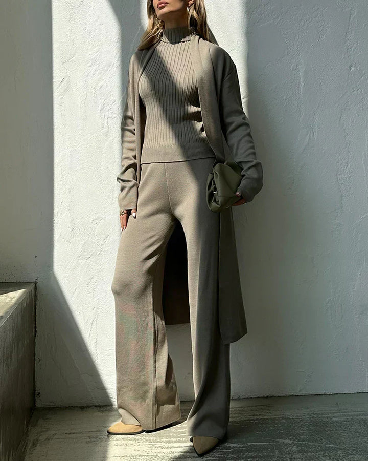 Mary™ Three-piece set