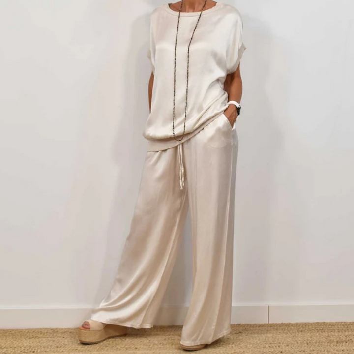 Mary™ Elegant Set